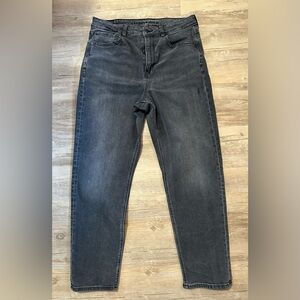 American Eagle mom jeans stretch